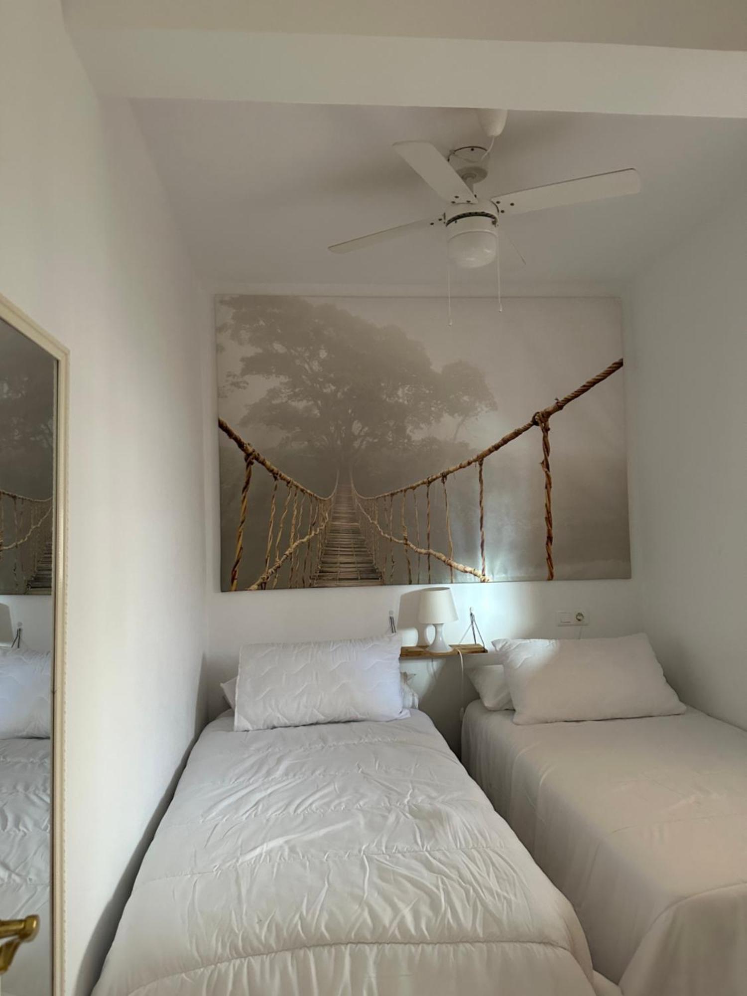 Appartement Tiyoweh à Nerja Extérieur photo