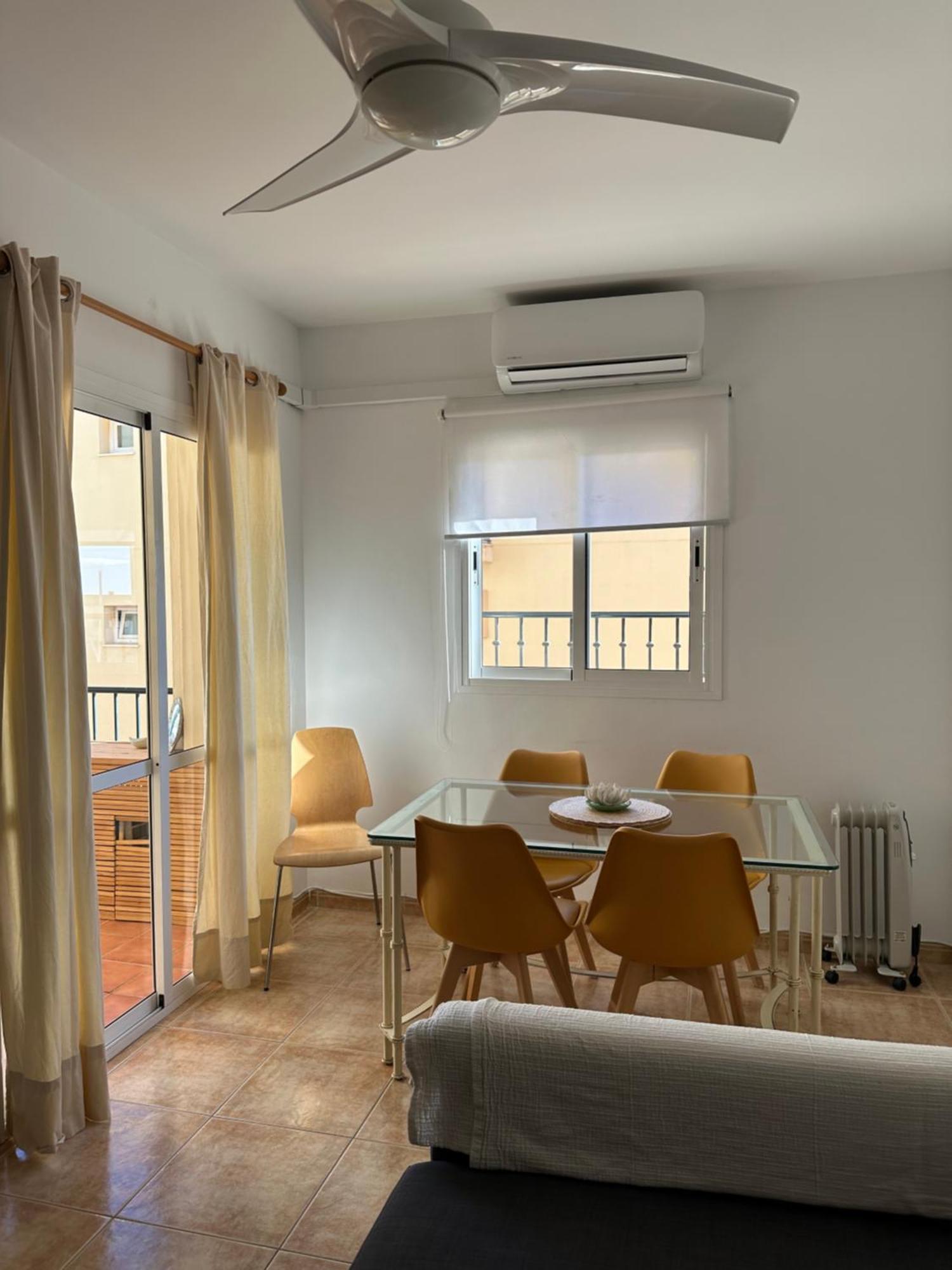 Appartement Tiyoweh à Nerja Extérieur photo