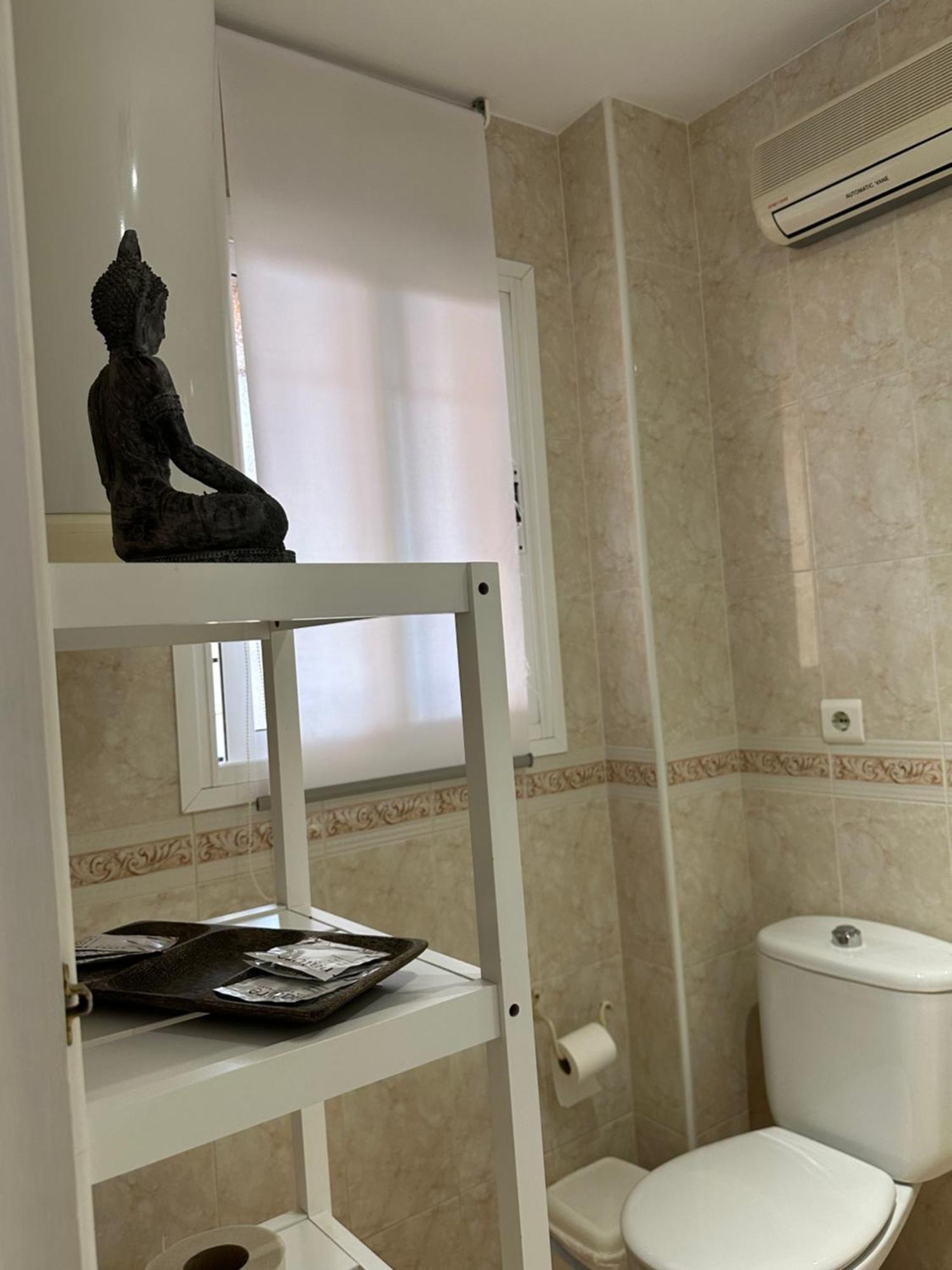 Appartement Tiyoweh à Nerja Extérieur photo